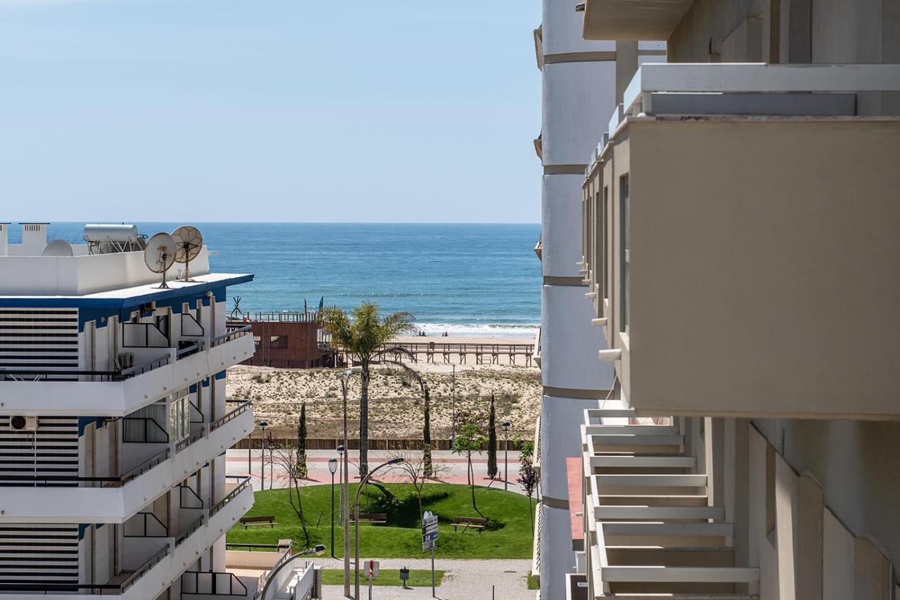 Apartamento Vista Mar Algarve Монте-Гордо Экстерьер фото