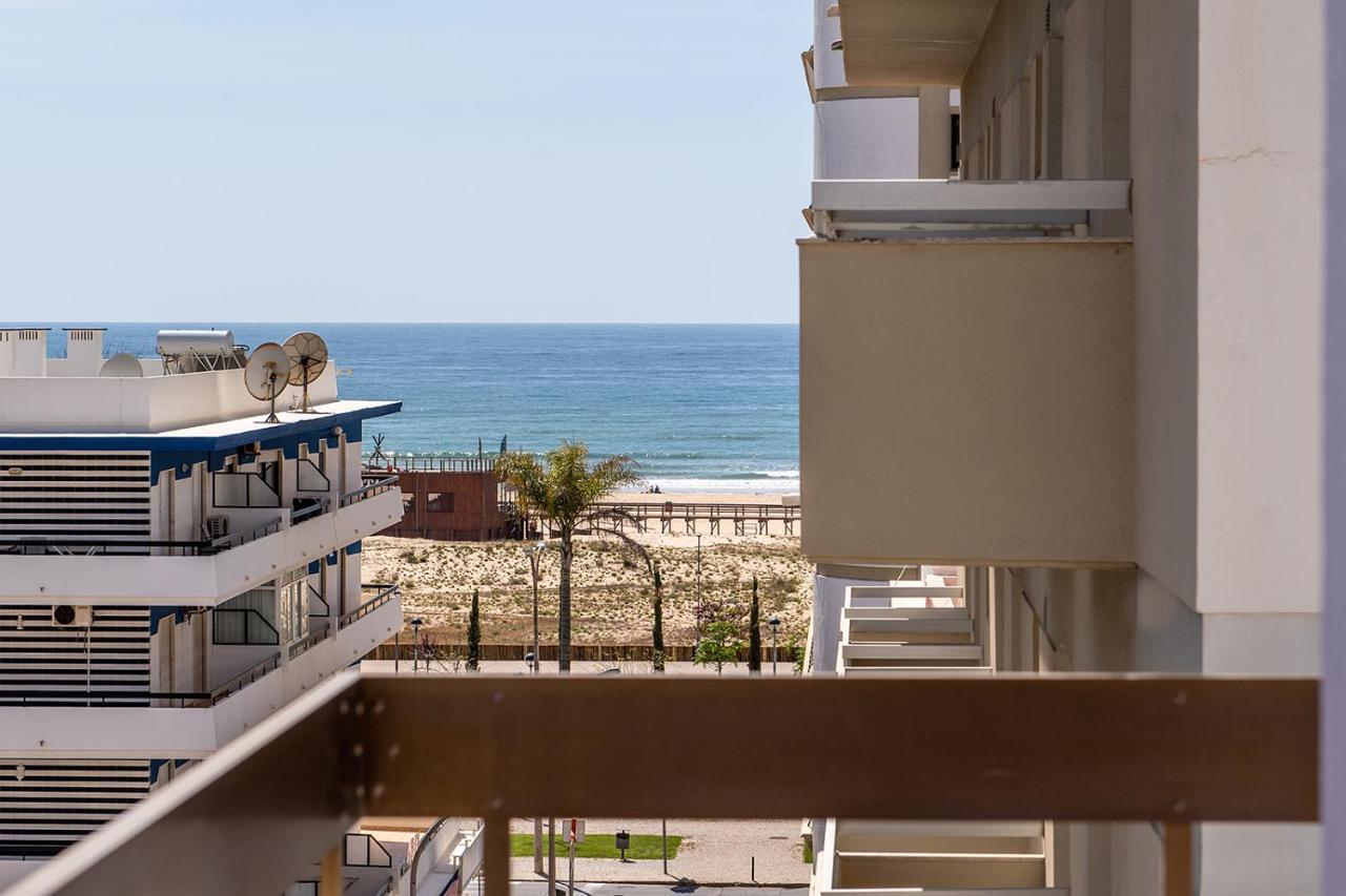 Apartamento Vista Mar Algarve Монте-Гордо Экстерьер фото